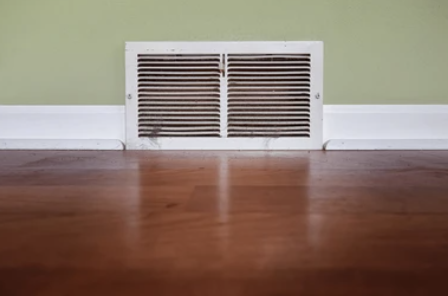 a vent in a room